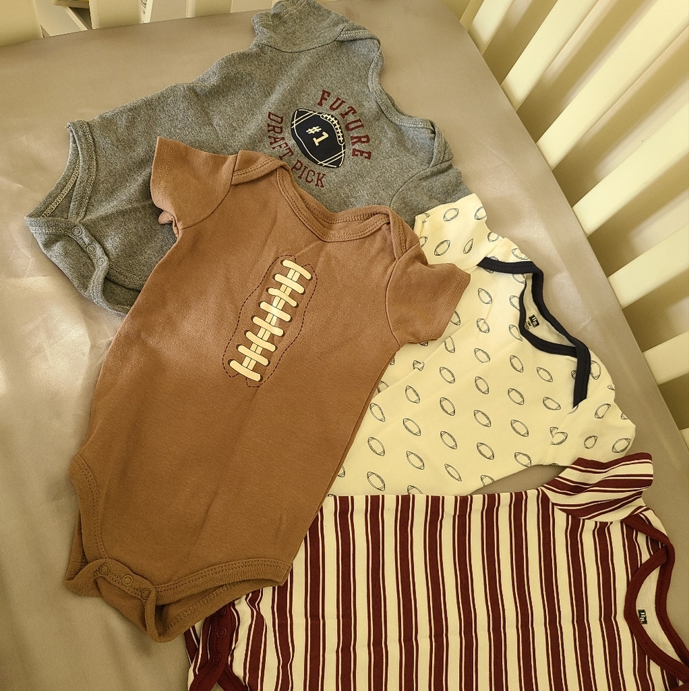 HB Onesie bundle (set of 4)